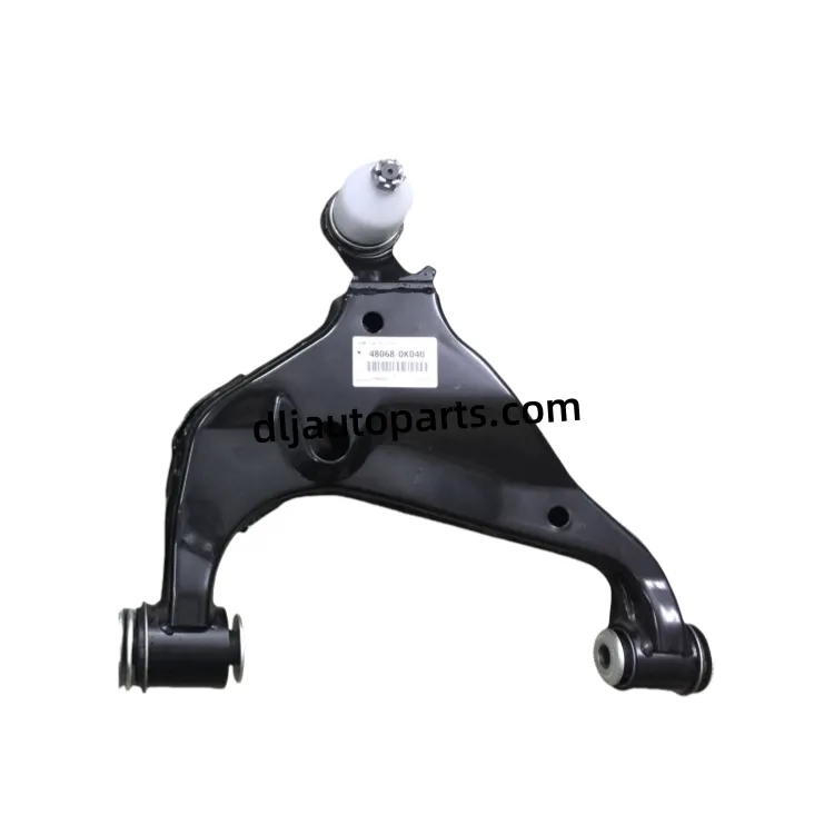 Automašīnas vadības sviras 48068-0K040 TOYOTA FORTUNER un TOYOTA HILUX lodšarnīri un vadības sviras